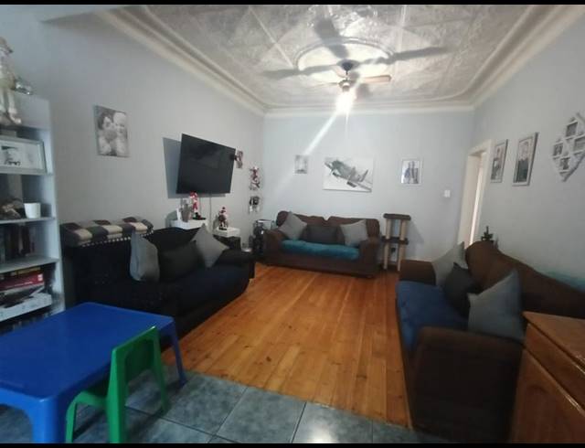 4 BEDROOM HOUSE FOR SALE IN SELECTION PARK